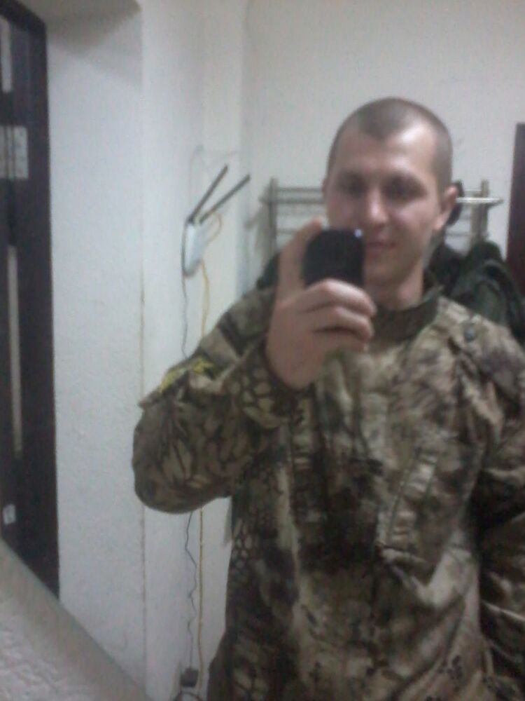  ,   Maks, 39 ,   