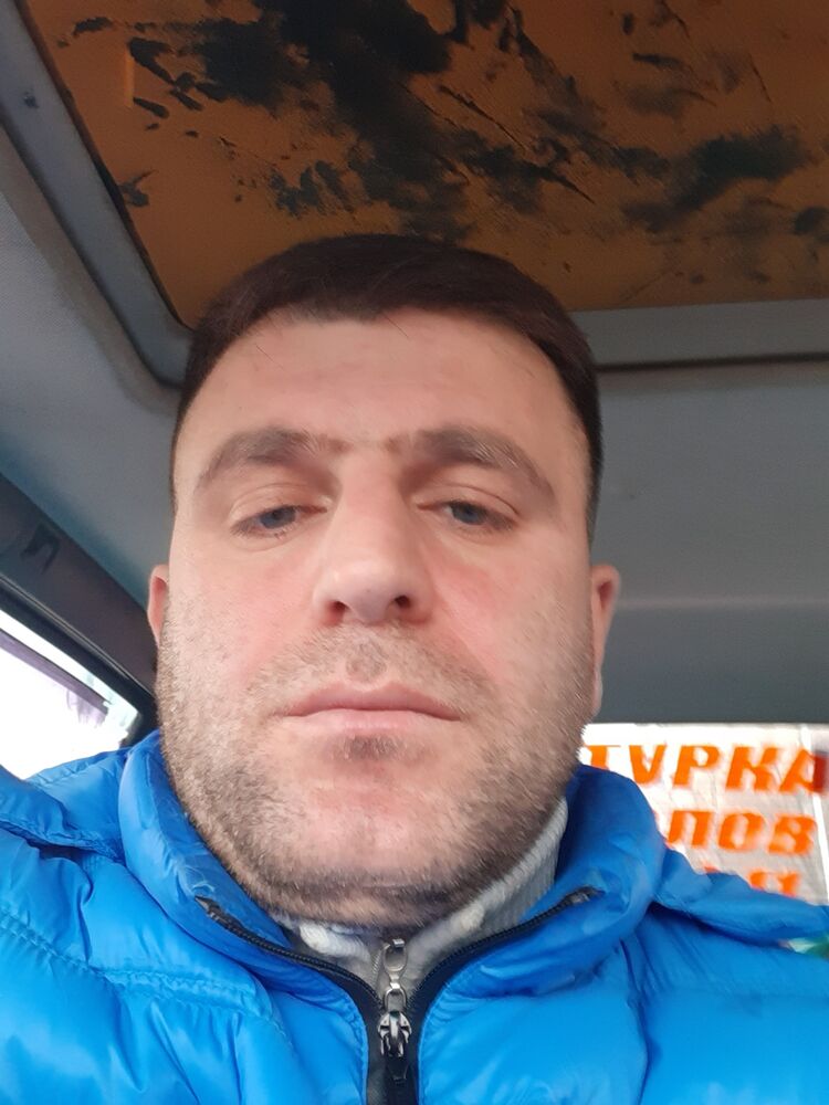  46990475  , 40 ,    