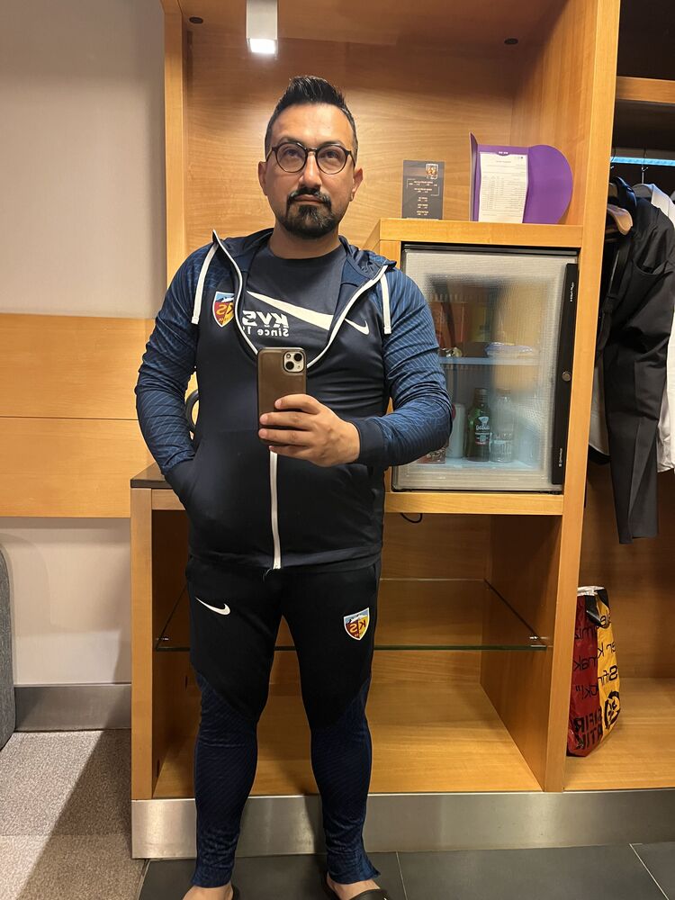 ���������� �����, ���� ������� Emre, 27 ���, ������������ ��� ������, ����� � ���������