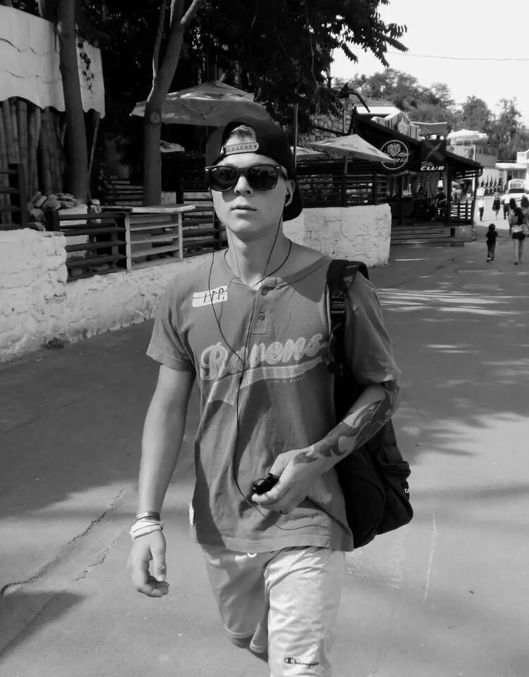 ���������� ������, ���� ������� Viktor, 30 ���, ������������ ��� c�������� ���������