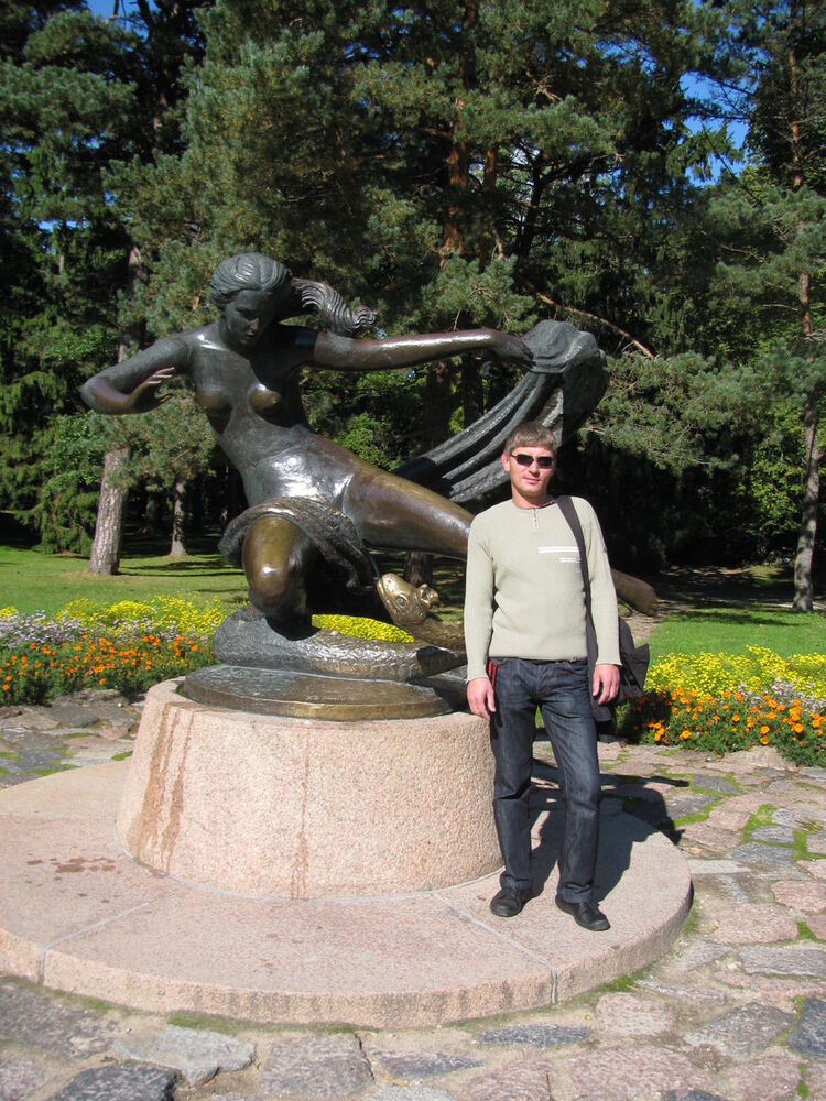  ,   Jevgenij, 43 ,   ,   , c 