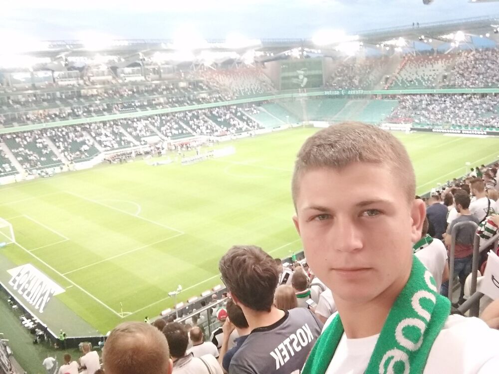  ,   Ivanmoskalik, 25 ,   ,   , c 