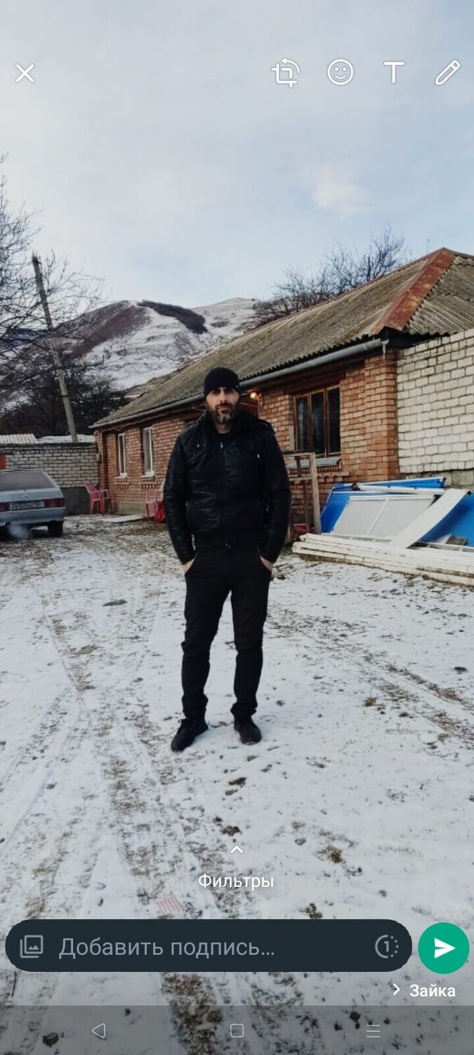  30230825  Aslan, 39 ,    