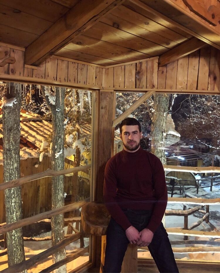  ,   Davit, 34 ,   ,   