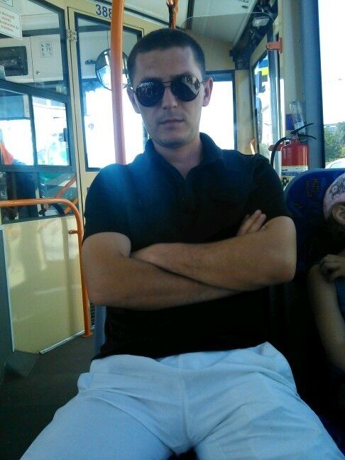  ,   Max, 39 ,   