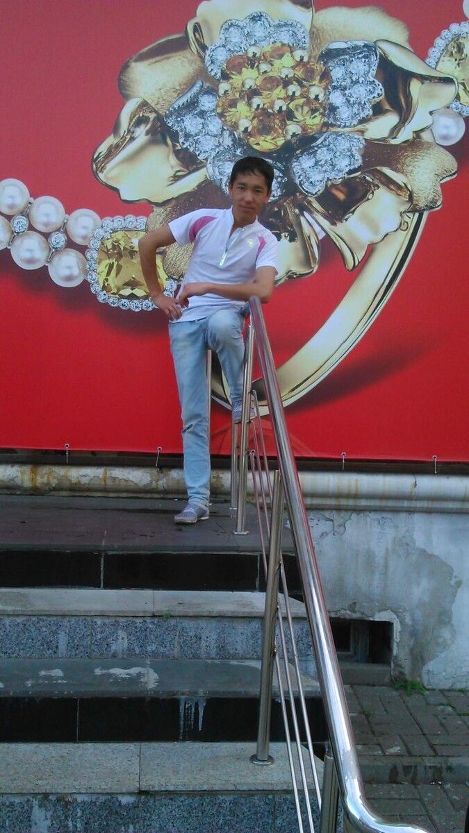  6722885  Otabek, 34 ,    