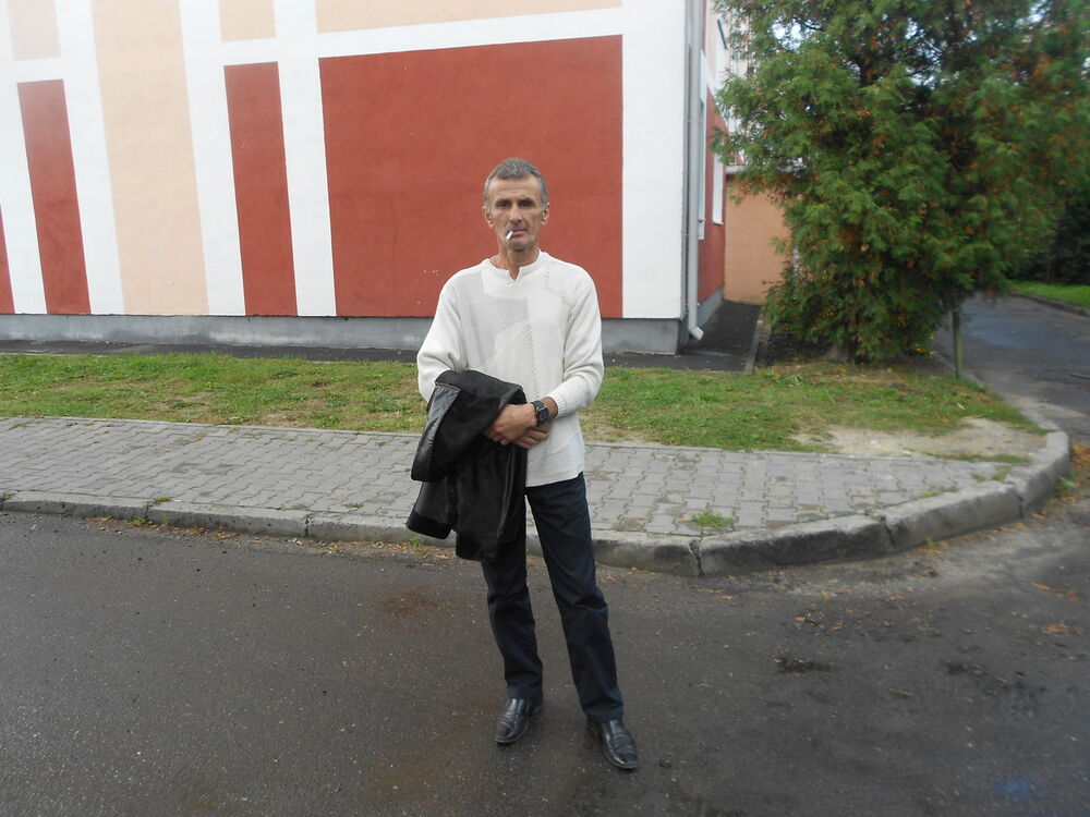 5178395  Andrei, 54 ,    
