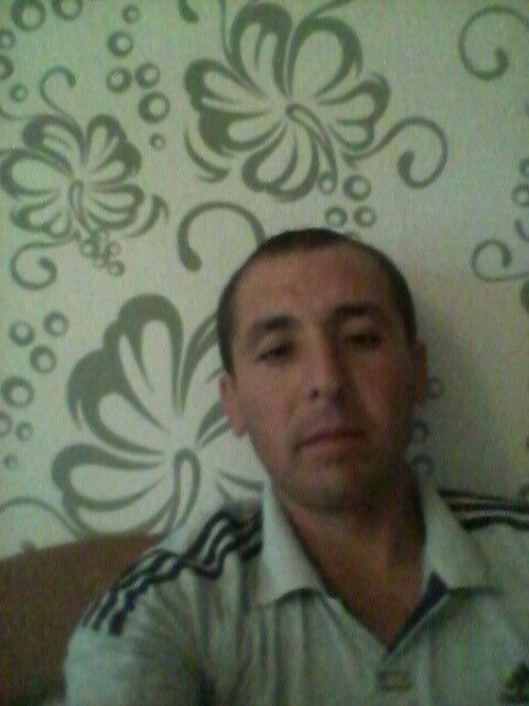 9877525   , 39 ,    
