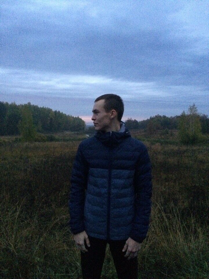  10618725  Igor, 26 ,    
