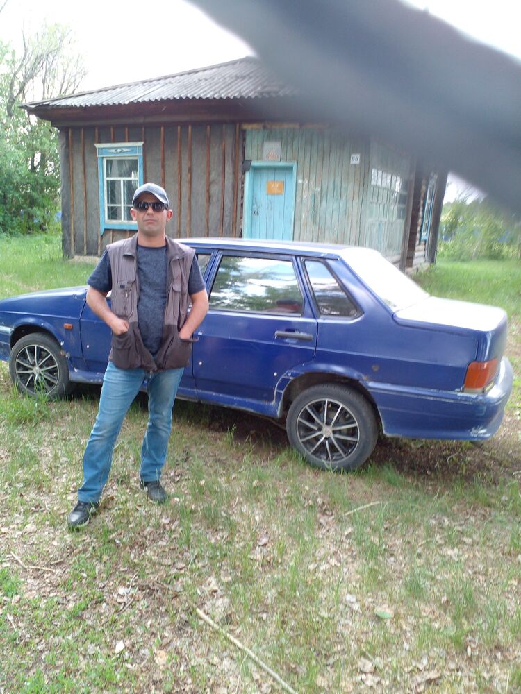  ,   Viktor, 39 ,     , c 