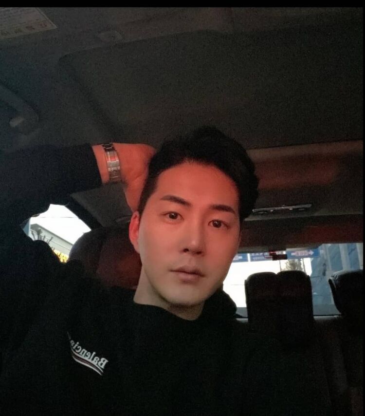  Lagos,   Lui cheng, 36 ,   ,   