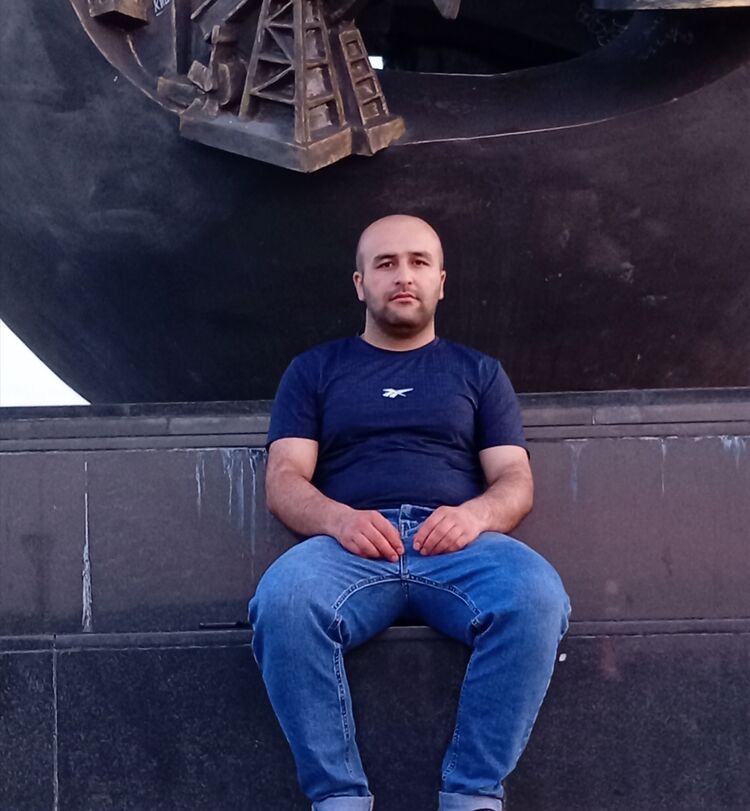  47969195  , 29 ,    