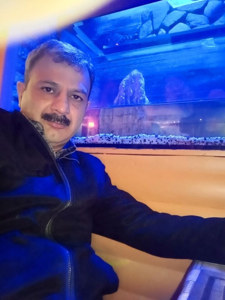 48736665  Elduz, 46 ,    