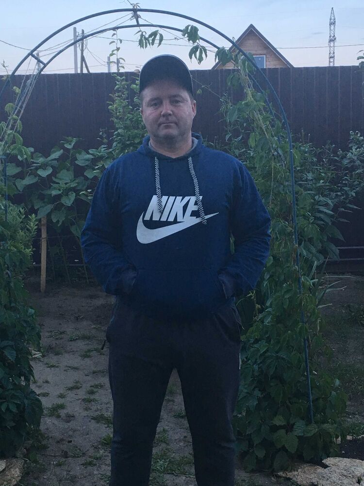  44326015  , 53 ,    