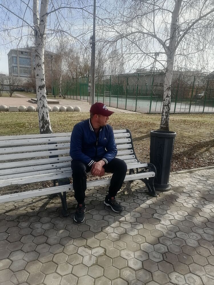  45962815  , 37 ,    