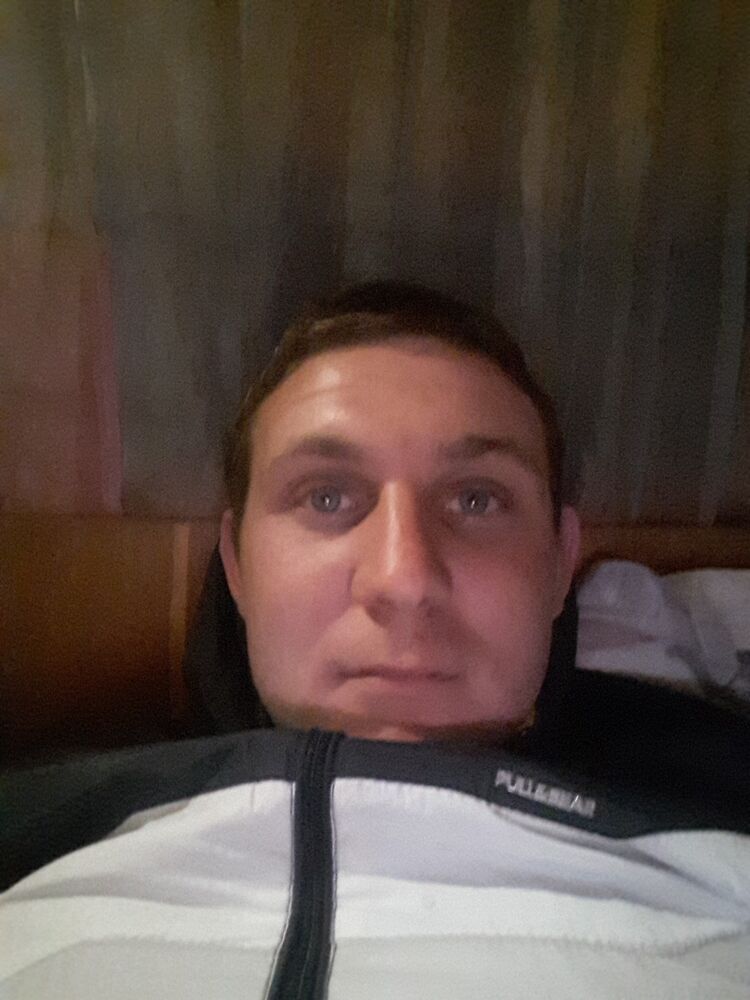  10749035  , 31 ,    