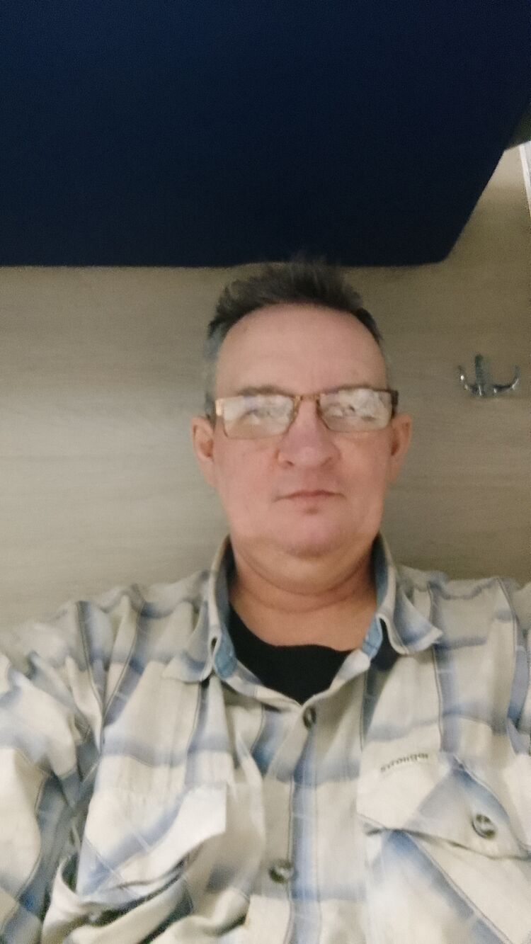  41318665  , 53 ,    