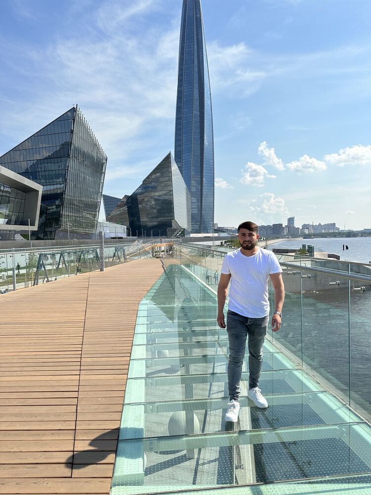  35607955  , 31 ,    -