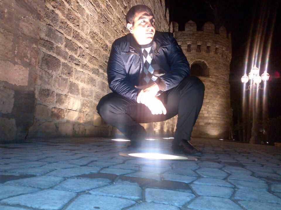  6718875  Teymur, 38 ,    