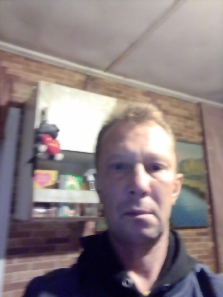  24757295  Vladimir, 55 ,    