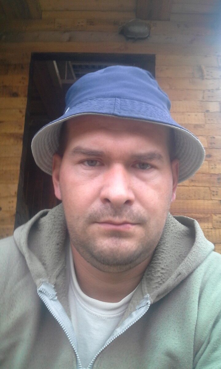  8778395  Vladimir, 47 ,    -