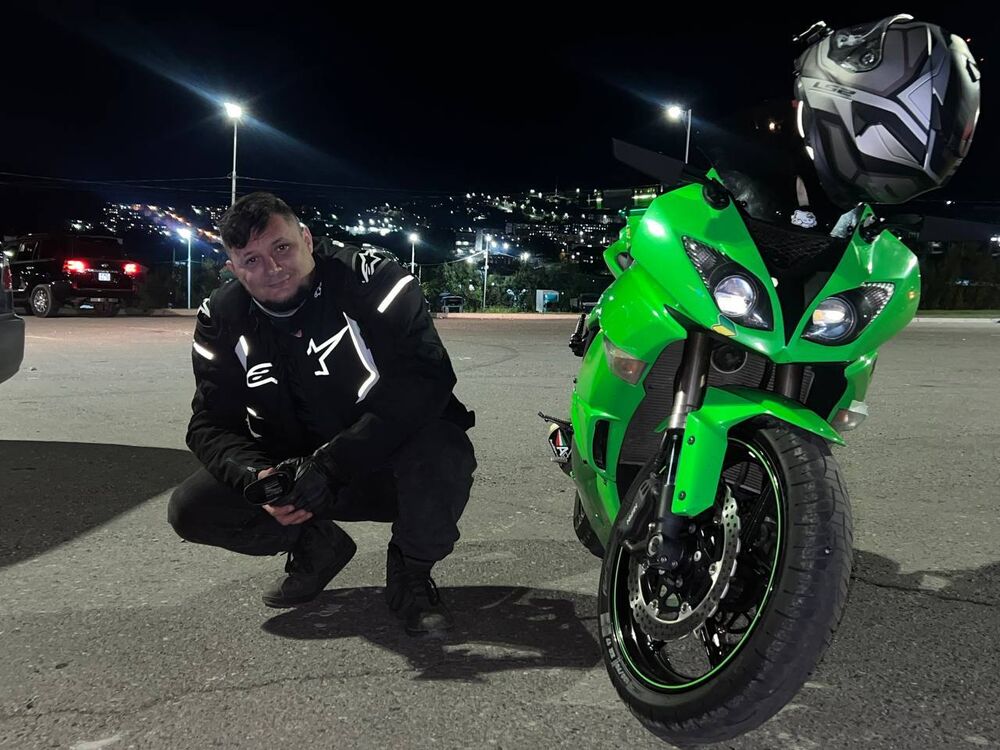  53702435  , 32 ,    -