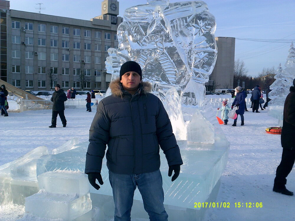  9052715  Andrey, 42 ,    -