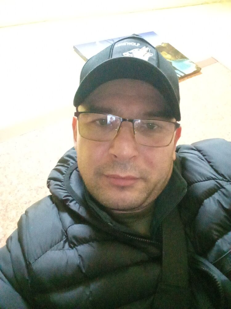  48065245  , 42 ,    
