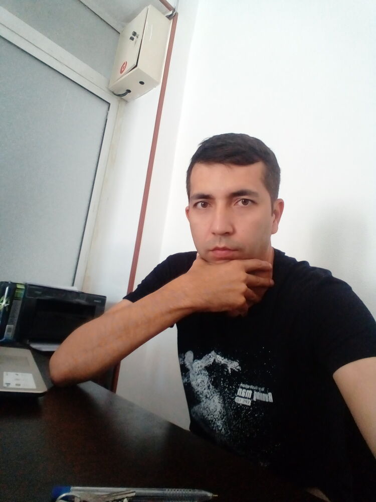  22945125  Toxir, 37 ,    