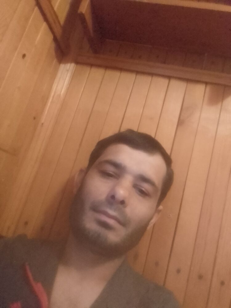  ,   Samir, 32 ,   ,   