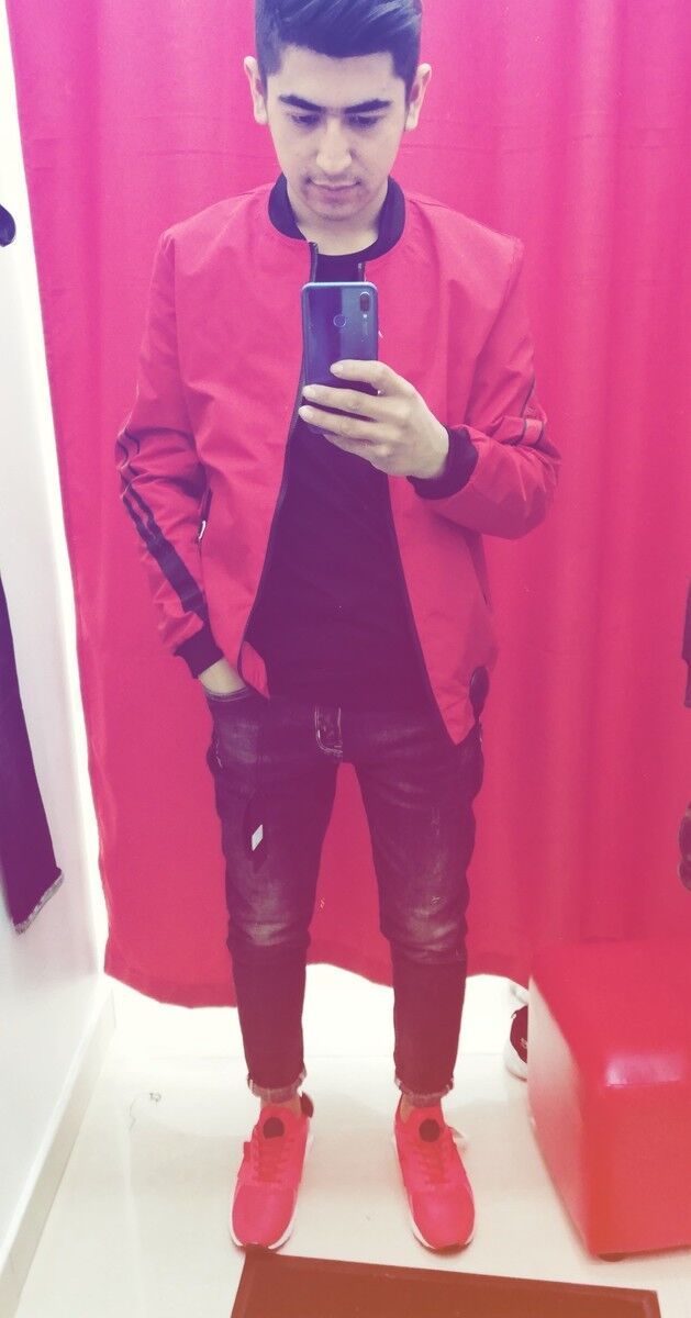  ,   Elbek, 27 ,   