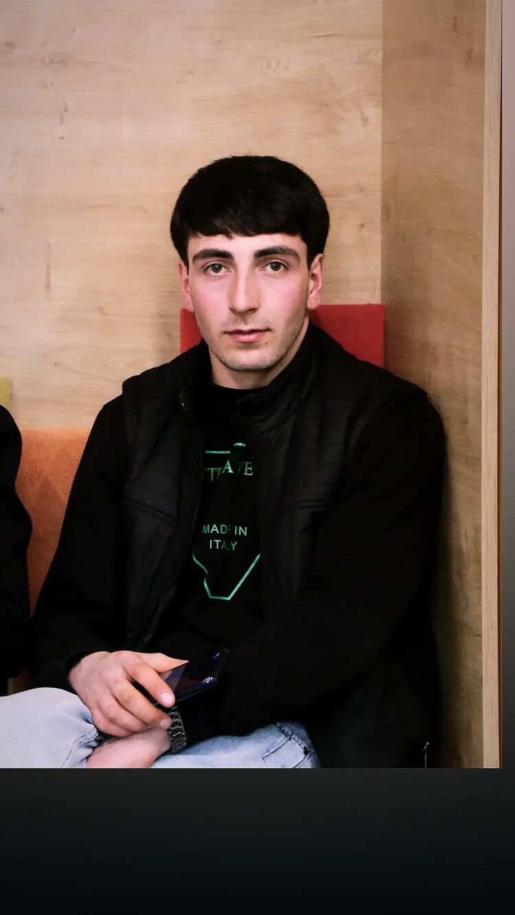 ���������� ������, ���� ����� Gugi, 23 ����, ������������ ��� ������, ����� � ���������