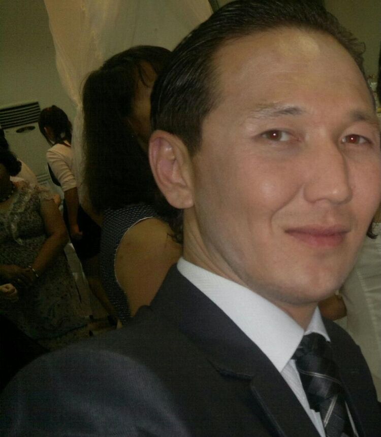  ,   Asil, 38 ,  