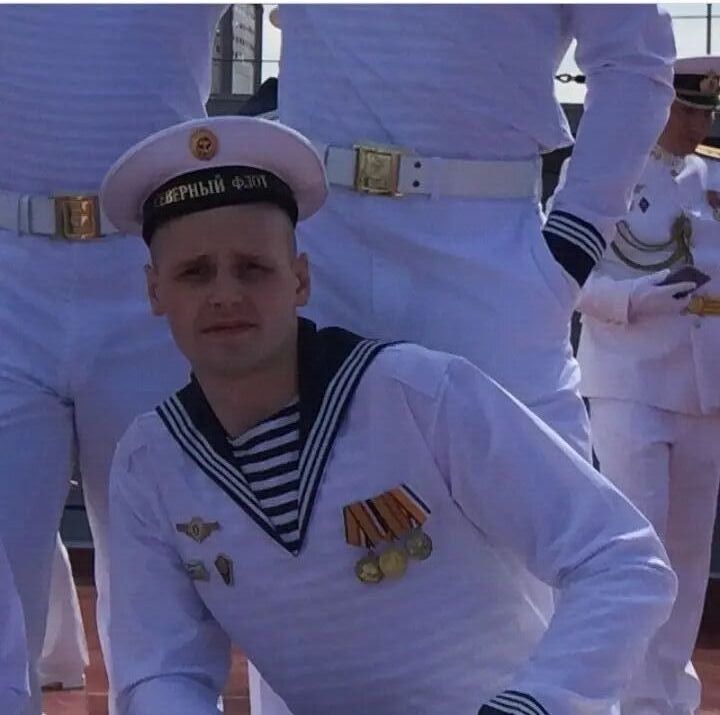  27790025  Sergey, 32 ,    