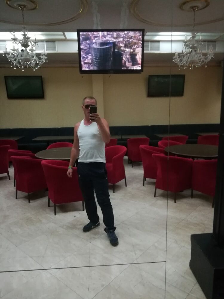  15877305  , 40 ,    