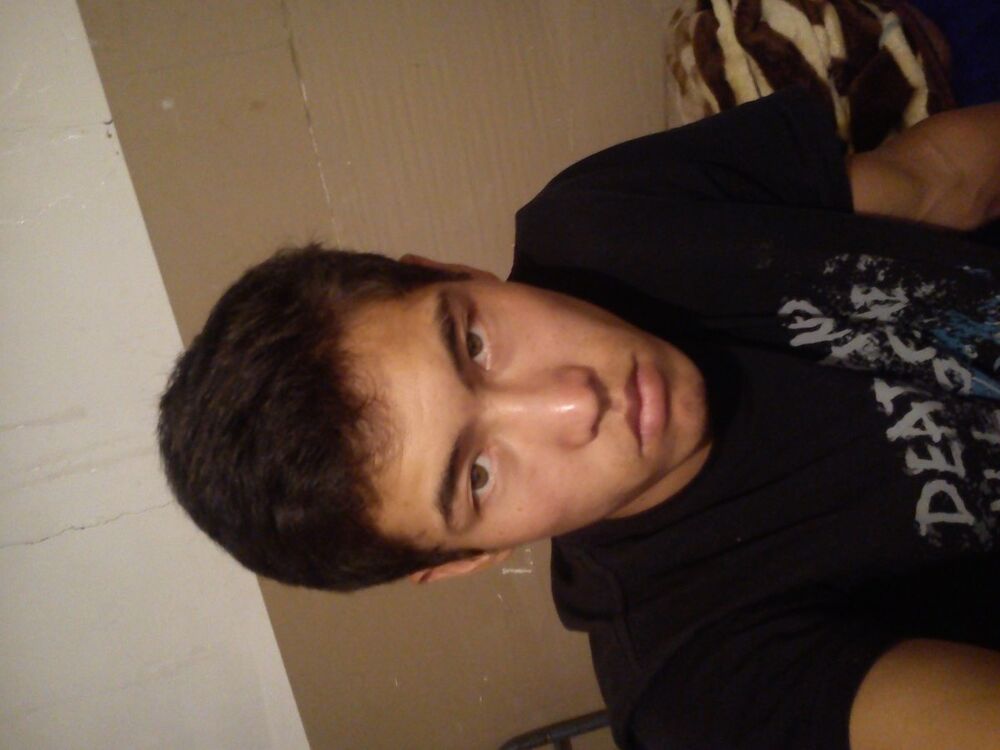  4965285  Beken, 32 ,    