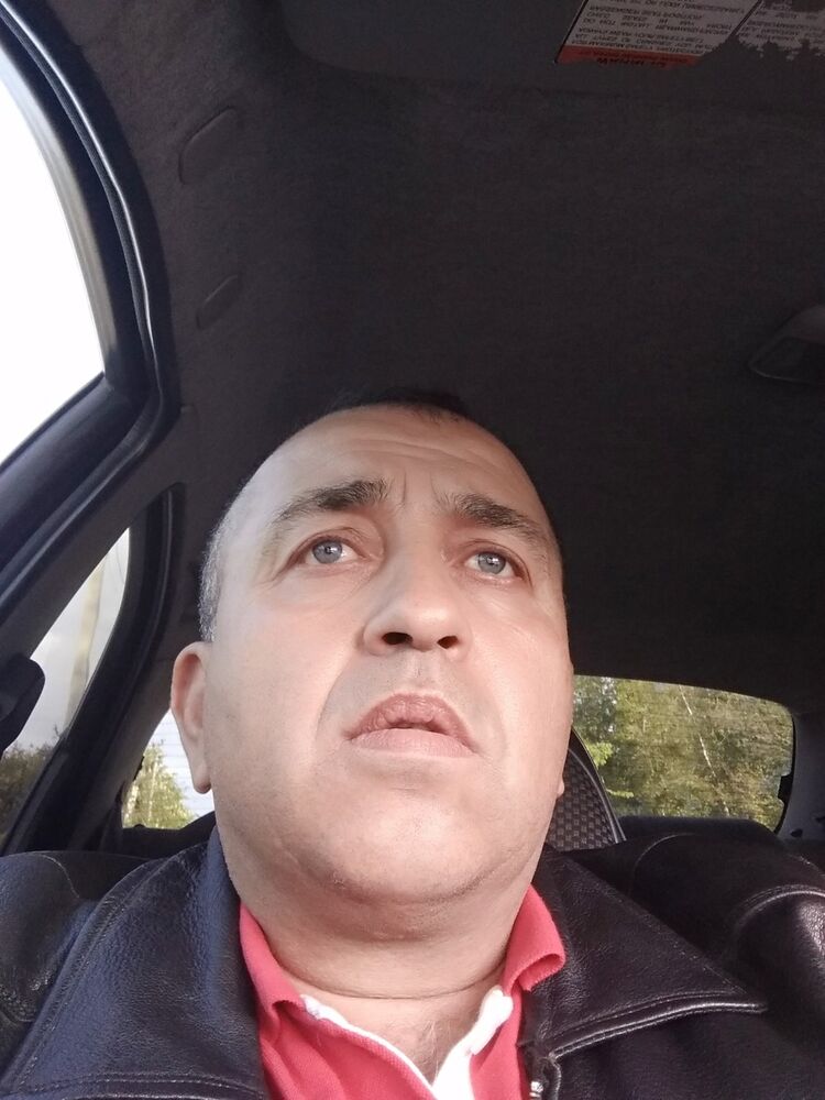 16095695  Zali, 56 ,    
