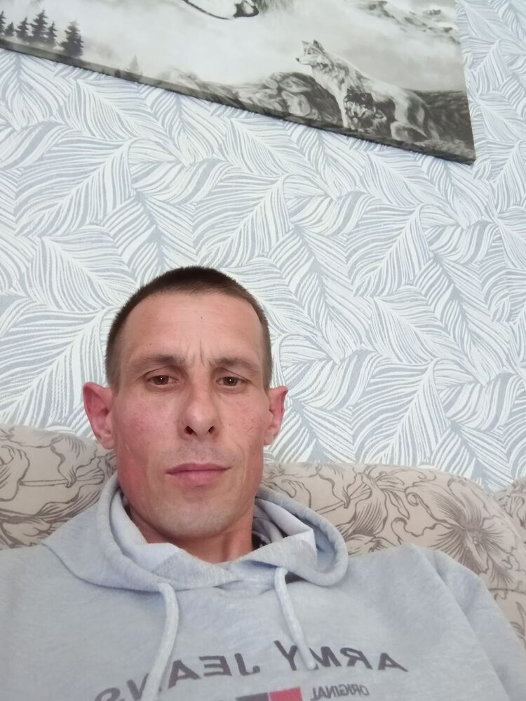  46655675  , 42 ,    