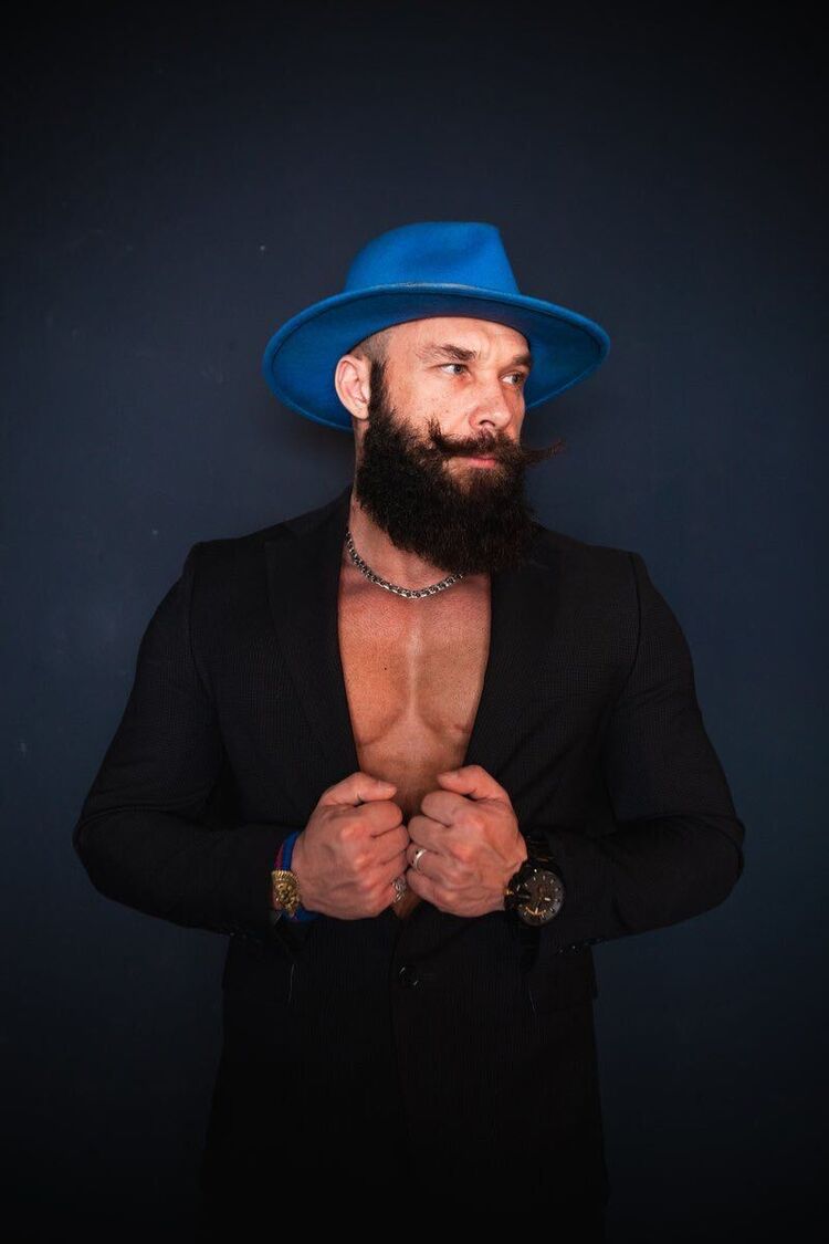  29019405  , 40 ,    -