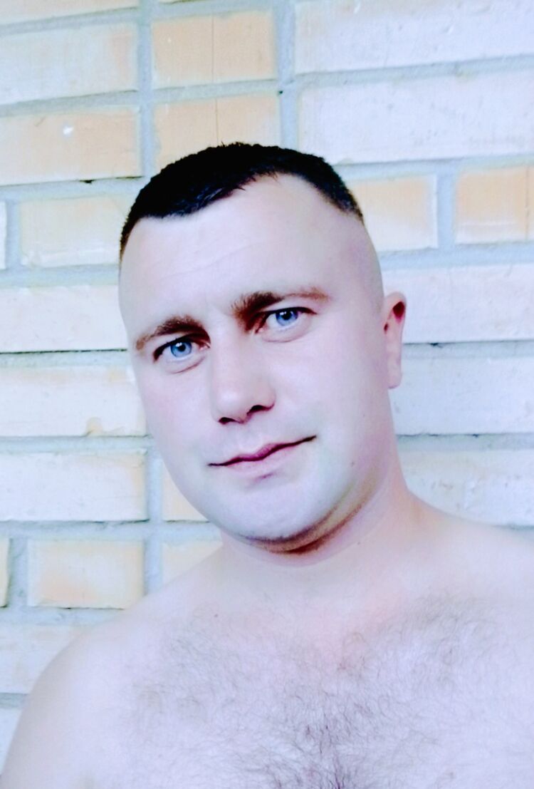  45294125  , 28 ,    