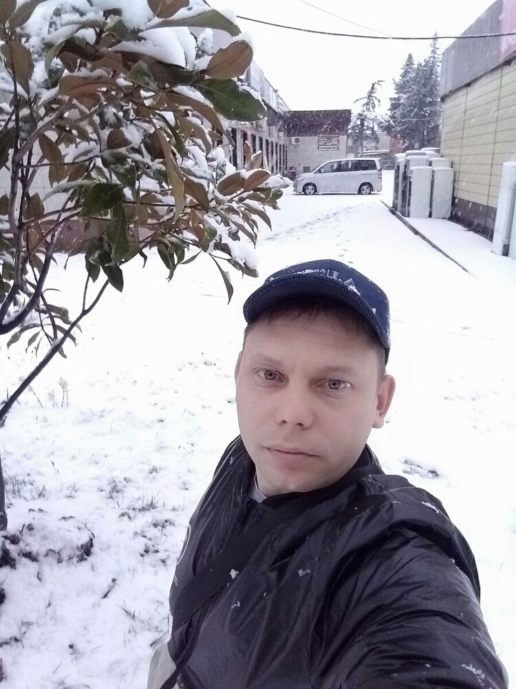  ,   Ivan, 40 ,   ,   