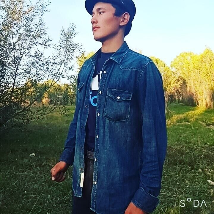  21281435  , 24 ,    