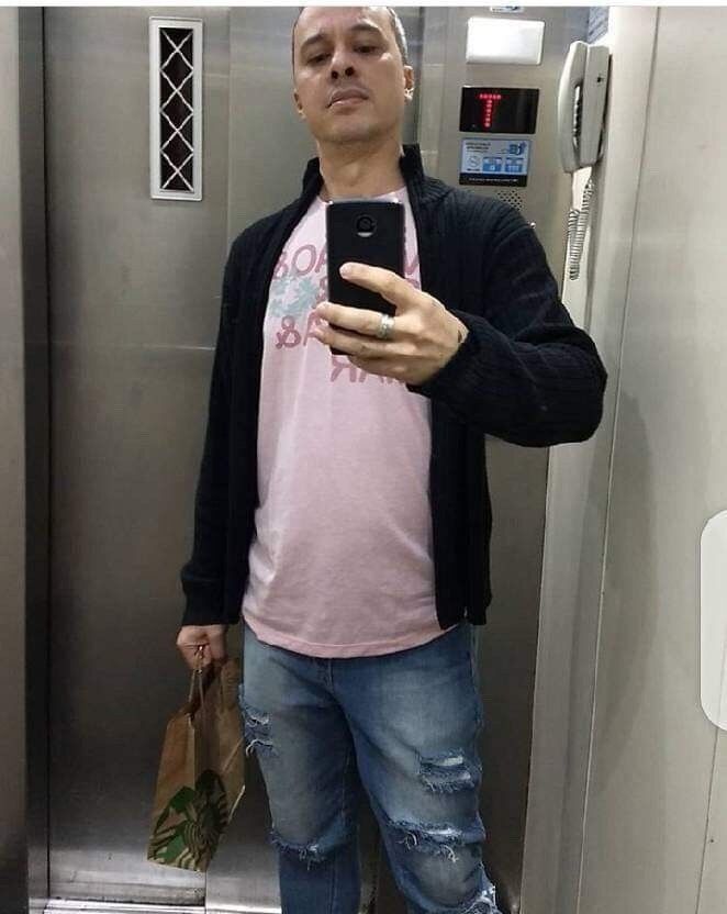  16775985  Harry Walker, 57 ,    -