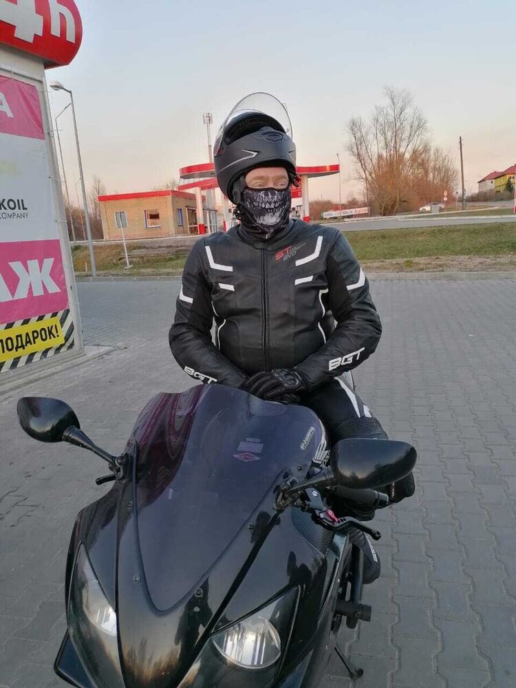  22163455  , 40 ,    