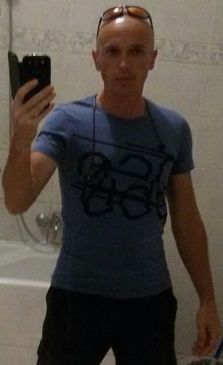  Warszawa,   Viktor, 46 ,   ,   , c 