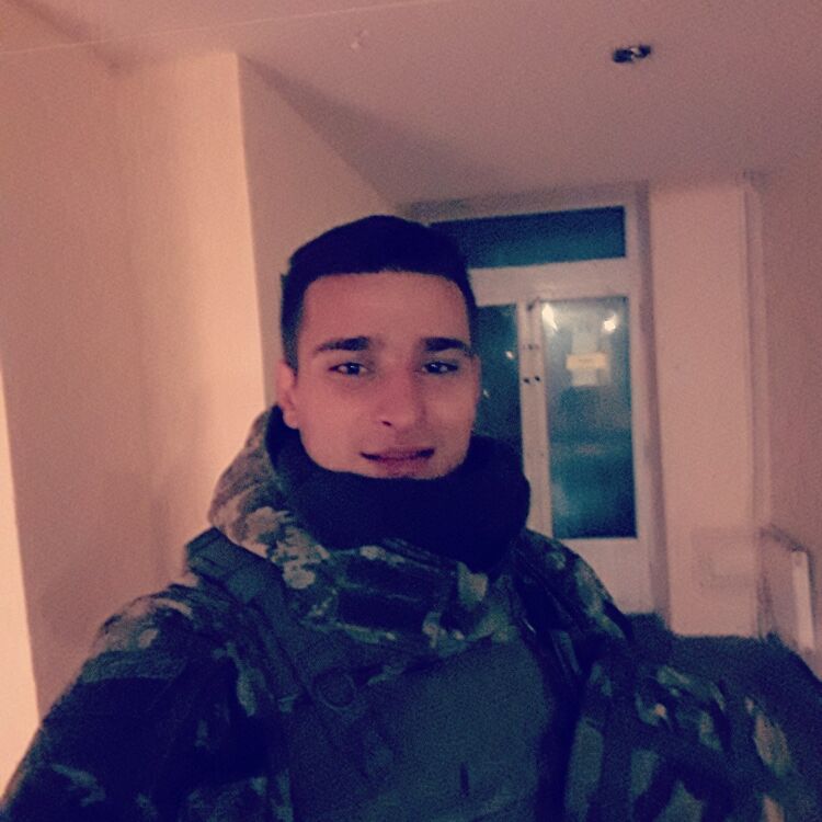  12195665  , 30 ,    