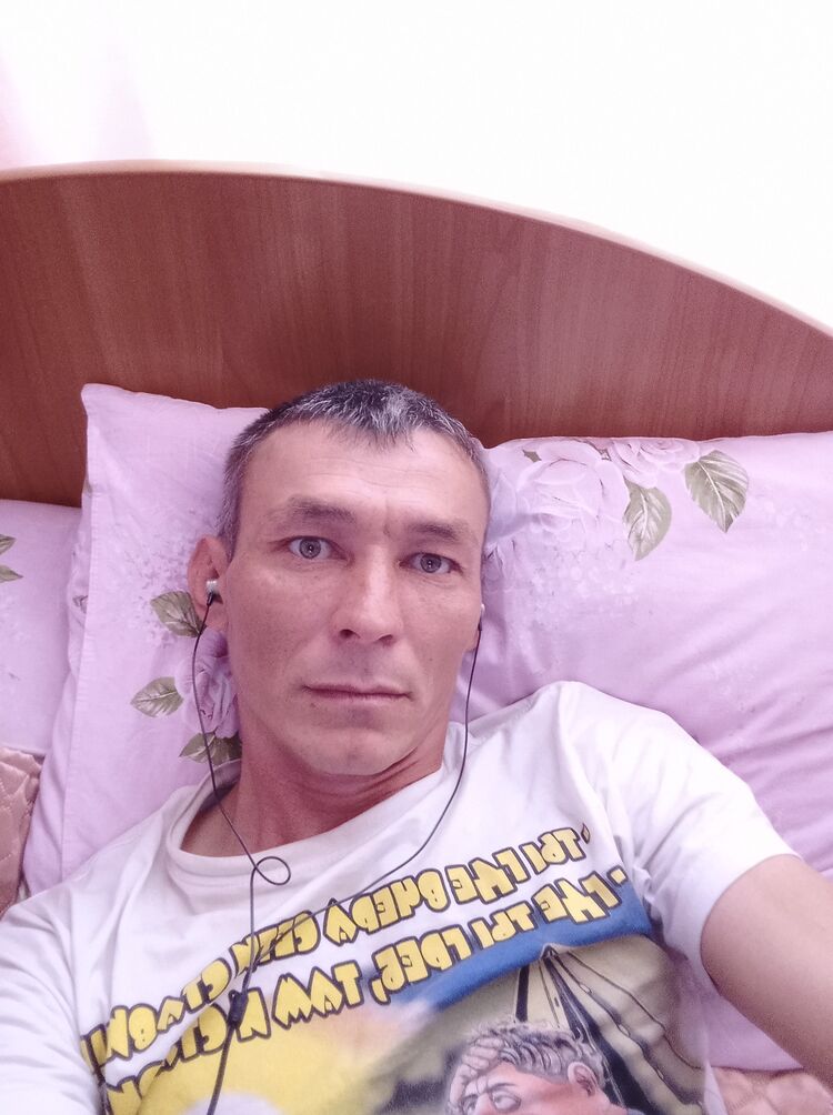  28591605  , 37 ,    