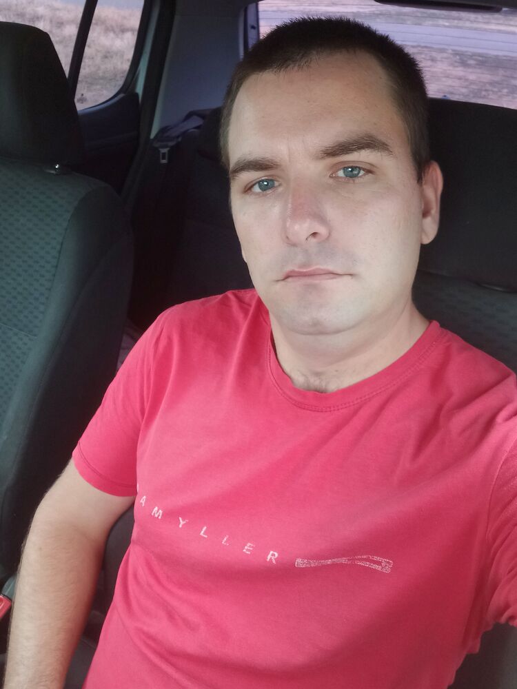  48215015  , 31 ,    