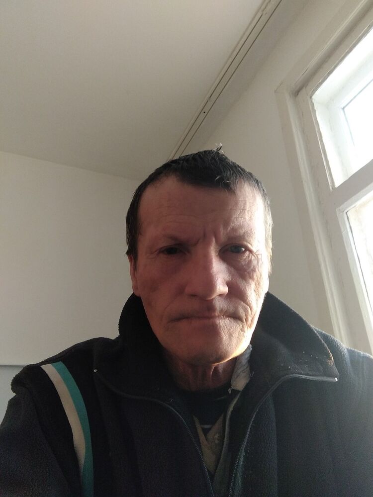  19033585  , 64 ,    