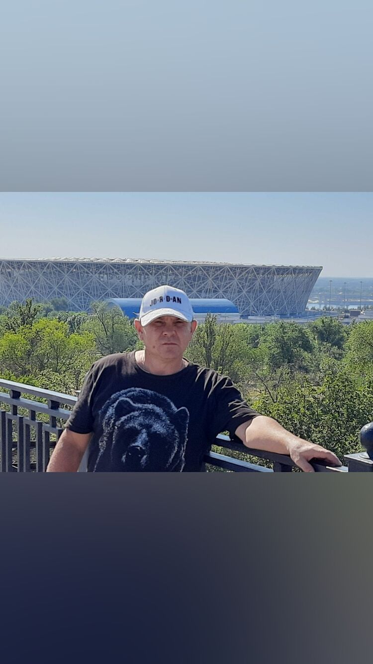  ,   Alexey, 44 ,   ,   , c , 
